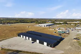 145 Mustang Rd, Waxahachie, TX 75165 - Photo 1