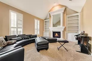 663 Links View Ct, Grand Prairie, TX 75052 - Photo 13