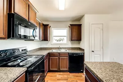 1810 Clegg Street, Howe, TX 75459 - Photo 5