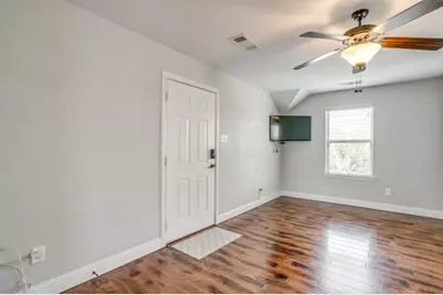 4203 Aspen Grove Court #Garage Apt, Arlington, TX 76005 - Photo 5