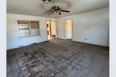 611 N. Stratton Street, Seymour, TX 76380 - Photo 13