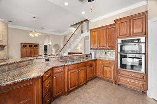 112 Waterfall Ct, Azle, TX 76020 - Photo 11