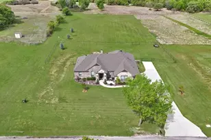 173 Stanley Ln, Poolville, TX 76487 - Photo 31