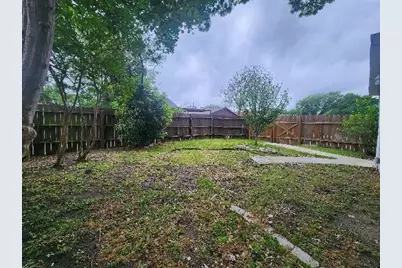 2822 Chariot Lane, Garland, TX 75044 - Photo 11