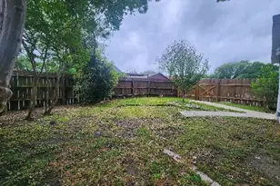 2822 Chariot Ln, Garland, TX 75044 - Photo 11