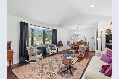 5320 Elkridge Drive, Dallas, TX 75227 - Photo 9