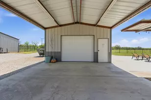 4095 Agnes Cir, Springtown, TX 76082 - Photo 31