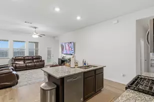 727 Fort Ln, Fate, TX 75189 - Photo 9