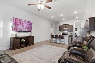 727 Fort Ln, Fate, TX 75189 - Photo 7