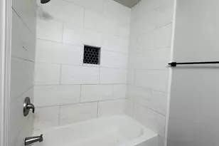 525 Cole Ave, Saginaw, TX 76179 - Photo 9