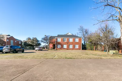 1307 W Abram Street #205, Arlington, TX 76013 - Photo 9