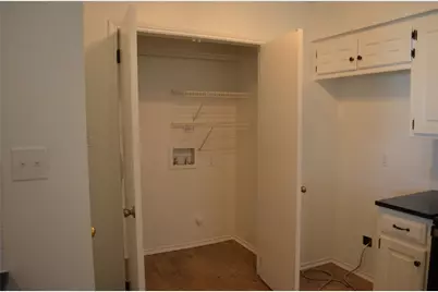 4110 Green Acres Circle, Arlington, TX 76017 - Photo 3