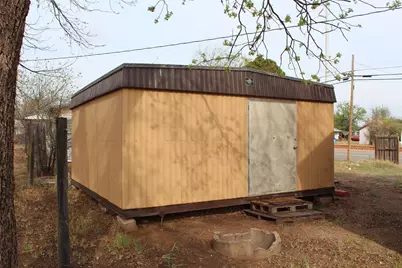 111 S 7th Avenue, Munday, TX 76371 - Photo 25