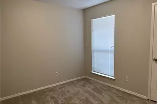 202 S Sendero Dr, Decatur, TX 76234 - Photo 17