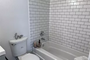 202 S Sendero Dr, Decatur, TX 76234 - Photo 15