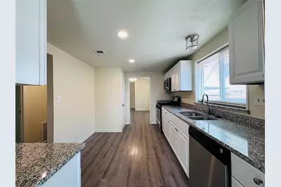 1610 Lebanon Avenue, Dallas, TX 75208 - Photo 5