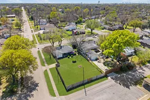 1501 Kirkwood Dr, Garland, TX 75041 - Photo 33