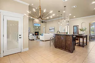 1106 W Iberian Ct, Granbury, TX 76048 - Photo 11