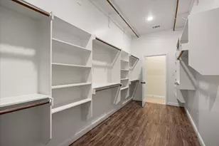 1106 W Iberian Ct, Granbury, TX 76048 - Photo 17