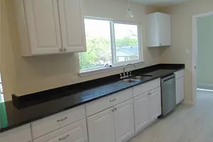 2918 Ashglen Dr, Garland, TX 75043 - Photo 11