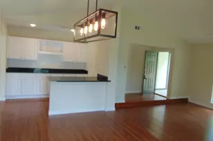 2918 Ashglen Dr, Garland, TX 75043 - Photo 13