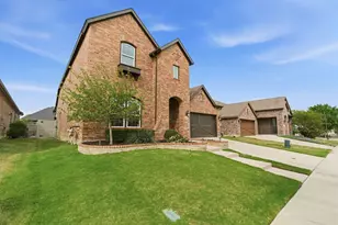 1104 9th St, Argyle, TX 76226 - Photo 3