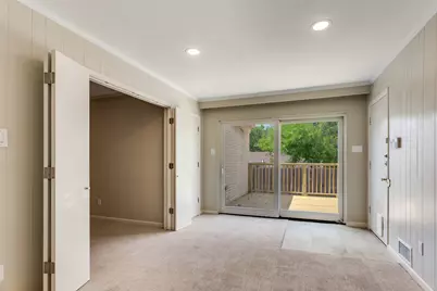 5120 Lovell Avenue, Fort Worth, TX 76107 - Photo 11