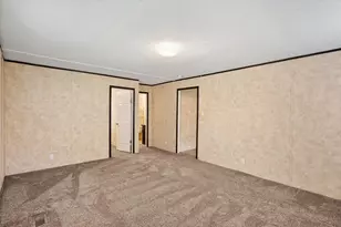 12325 Hudson Dr, Alvarado, TX 76009 - Photo 11