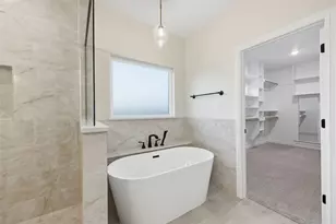 1021 Preserve St, Weatherford, TX 76085 - Photo 17