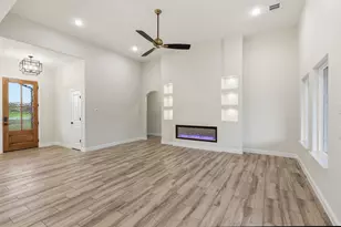 1021 Preserve St, Weatherford, TX 76085 - Photo 11