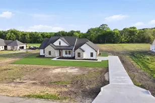 1021 Preserve St, Weatherford, TX 76085 - Photo 29