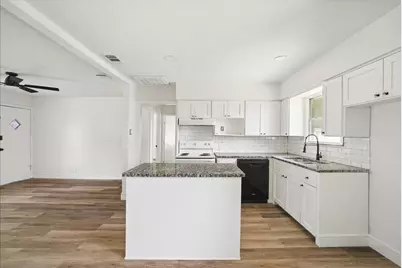 2347 Village Way, Dallas, TX 75216 - Photo 9