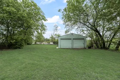 6737 Lakeside Drive, Lake Worth, TX 76135 - Photo 3
