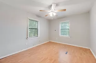 6737 Lakeside Dr, Lake Worth, TX 76135 - Photo 15
