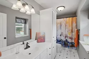 10020 Flight Plan Dr, Granbury, TX 76049 - Photo 29