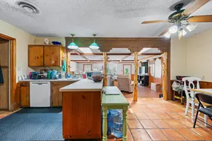 1944 County Rd 401, Alvarado, TX 76009 - Photo 13