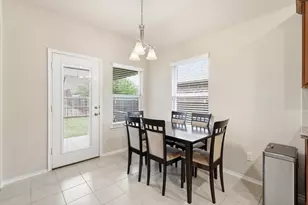 9904 Fox Squirrel Trail, McKinney, TX 75071 - Photo 11