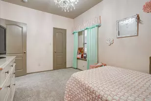 1733 Colorado Dr, Burleson, TX 76028 - Photo 31