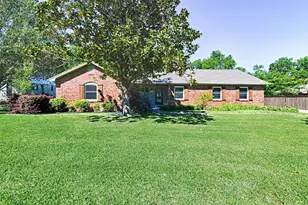 4 Patterson Dr, Greenville, TX 75402 - Photo 33