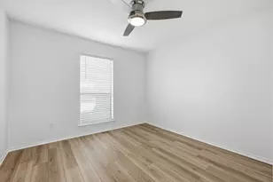 2623 Seedling Ln, Dallas, TX 75287 - Photo 21