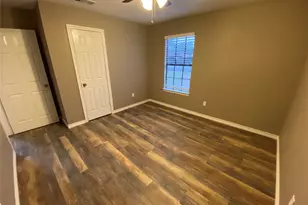 1502 Daffan Ave, Ennis, TX 75119 - Photo 11