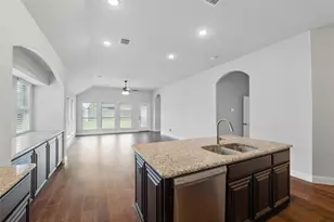 520 Lowland Ln, Waxahachie, TX 75165 - Photo 13