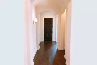 8712 Pine Valley Drive, McKinney, TX 75070 - Photo 7