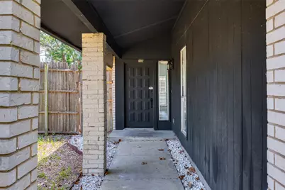 1506 Hindsdale Drive, Richardson, TX 75081 - Photo 3