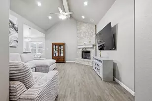 3312 Arrow Creek Dr, Granbury, TX 76049 - Photo 3