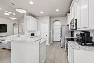 3312 Arrow Creek Dr, Granbury, TX 76049 - Photo 11