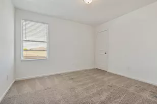 2430 Sagebrush Dr, Glenn Heights, TX 75154 - Photo 19