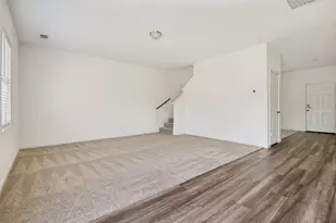 2430 Sagebrush Dr, Glenn Heights, TX 75154 - Photo 9