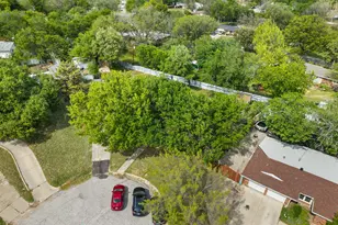 3154 Chamness Ct, Haltom City, TX 76117 - Photo 3