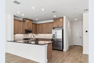 2541 Huxley Mews, Allen, TX 75013 - Photo 3